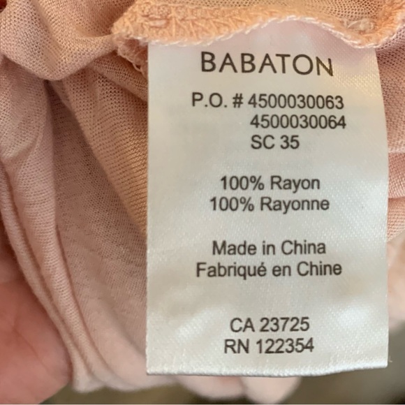 Aritzia Babaton Women's Top Julien Blouse V-neck 3/4 length sleeve Pink Size XS - Picture 10 of 15